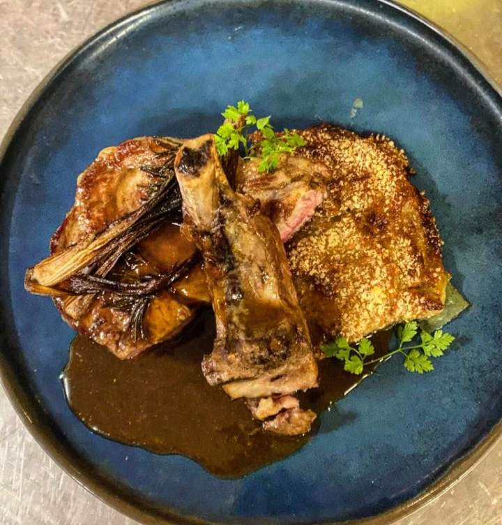 Plat succulent Rochetaillée-sur-Saône
